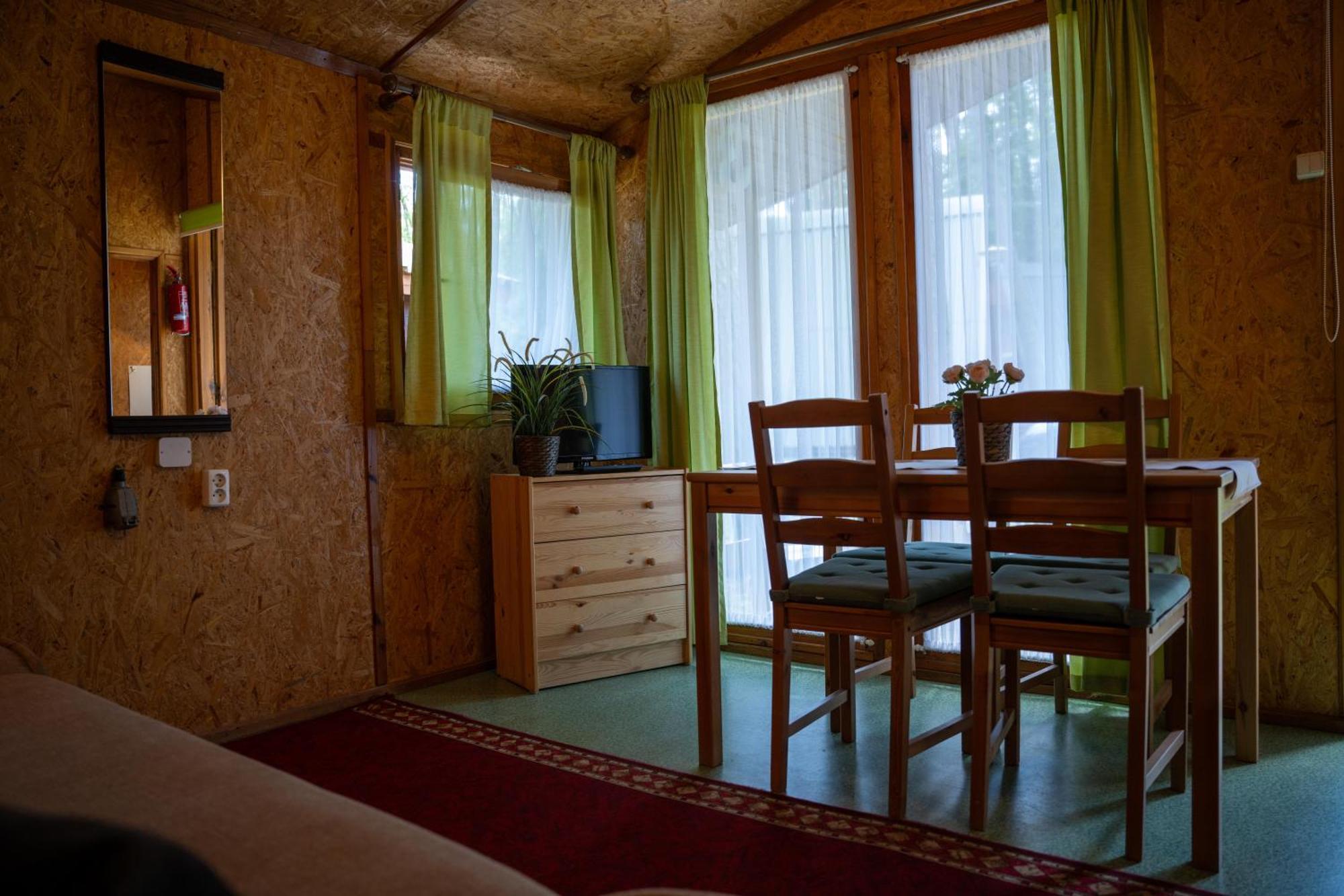 "Lesne Ustronie" Villa Byslaw Luaran gambar